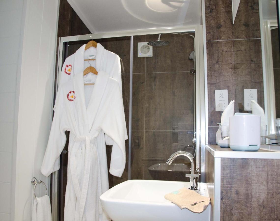 Hollicarrs - Honeycomb Lodge ยอร์ค ภายนอก รูปภาพ